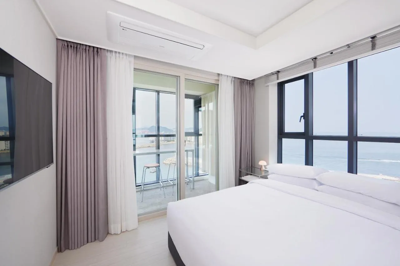 Shiftdoor Residence Hari Busan 0*,  South Korea