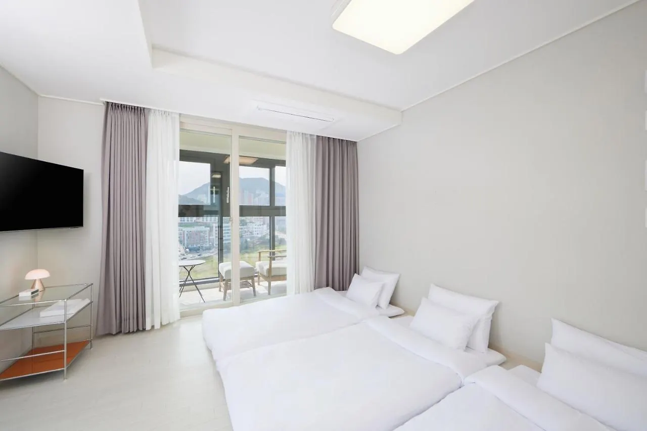 Hotel Shiftdoor Residence Hari Busan