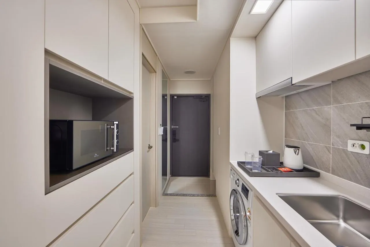 Shiftdoor Residence Hari Busan