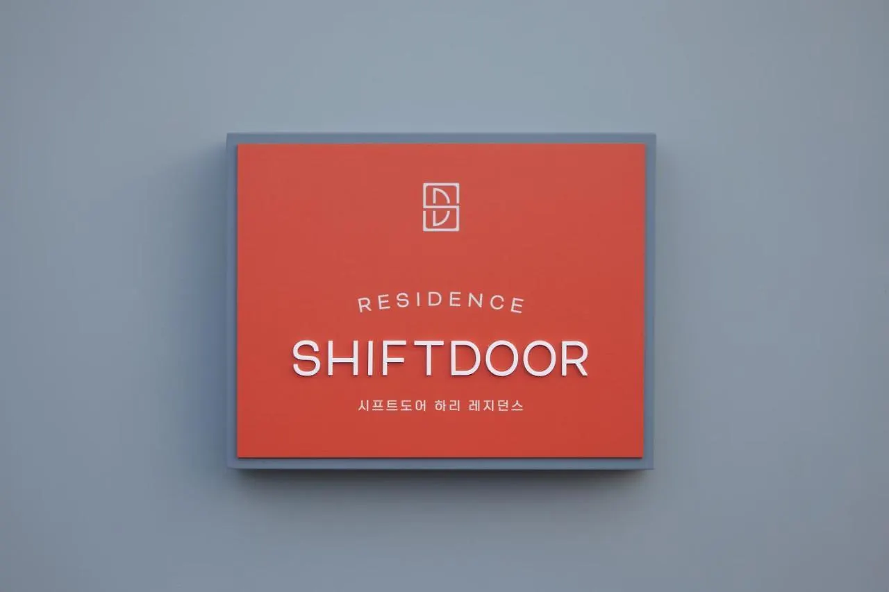 Shiftdoor Residence Hari Busan