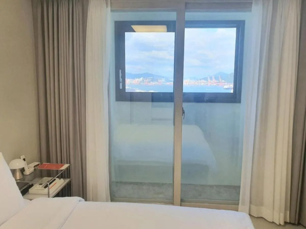 Shiftdoor Residence Hari Busan Hotel